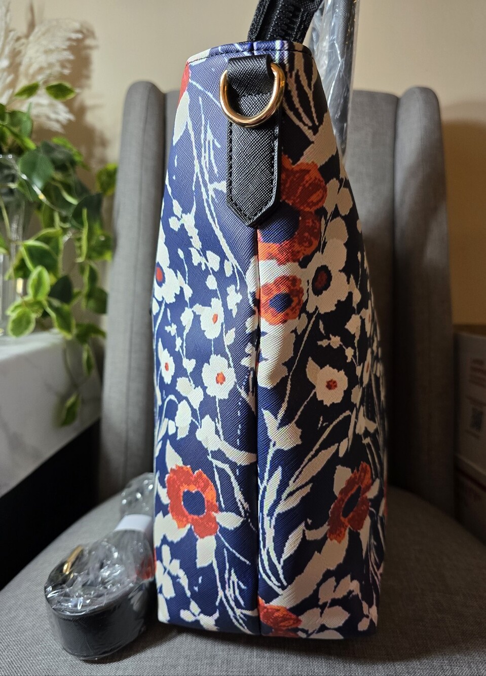 Trina Turk Large Tote Bag 'Jardin De Paris' Floral - Picture 7 of 14